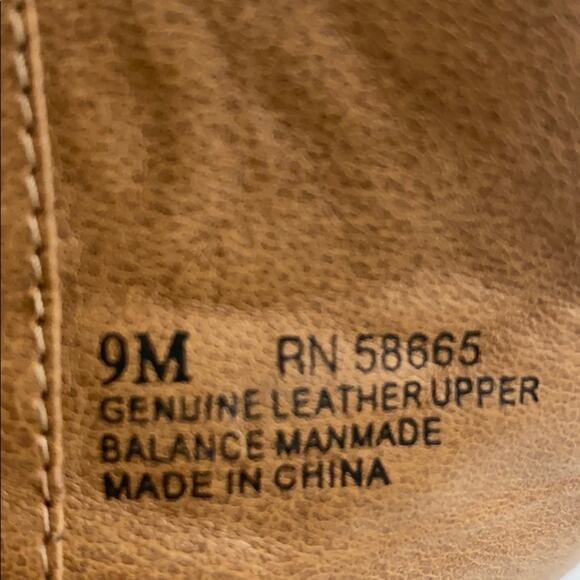 14th & Union Block Heel Peep Toe Bootie Size 9 Boho Academia Classic - Picture 9 of 9